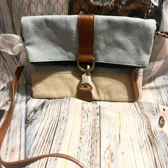 MONA B Finley Crossbody Purse - Picture 1 of 15